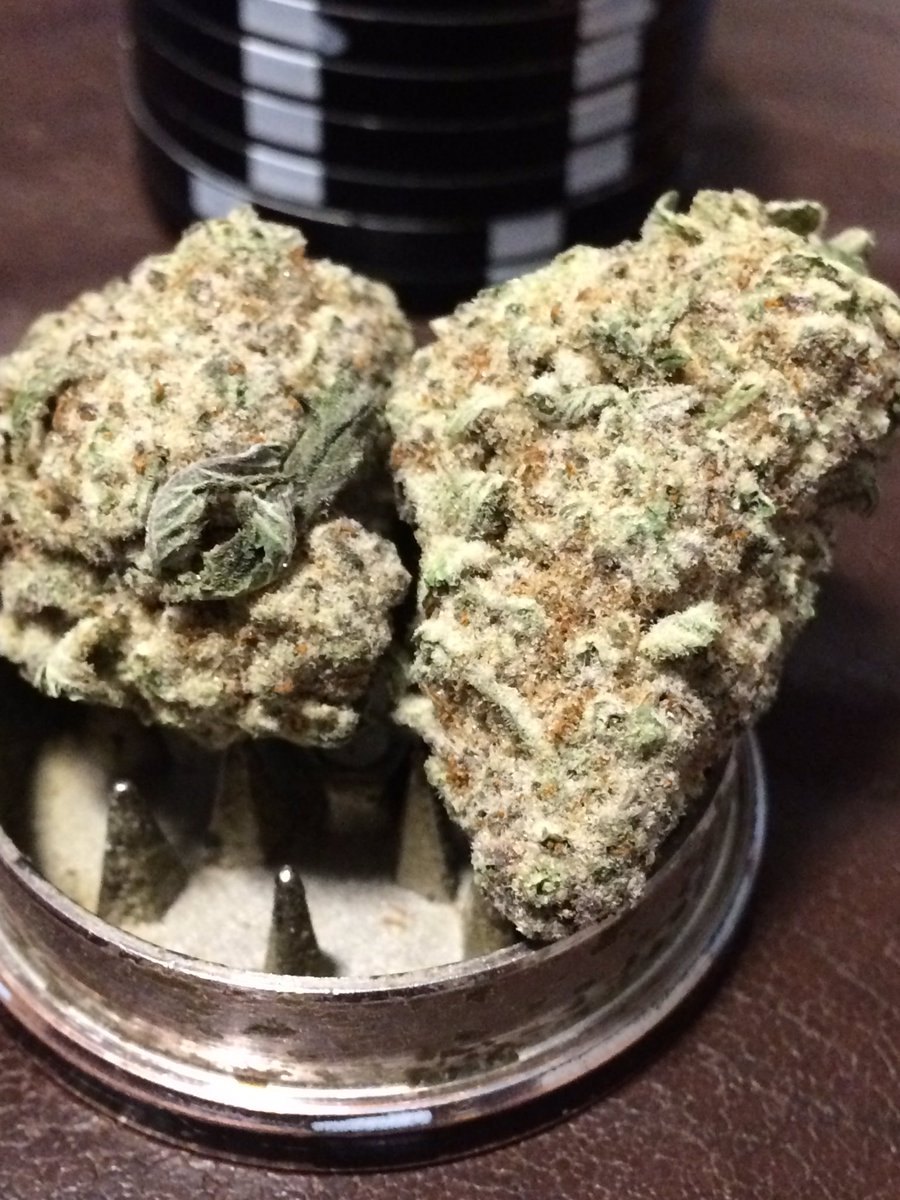 TheRealSamsonS's tweet photo. Strawberry Cream Strain no.1
😍🥰🔥💨☁️☁️💨☁️☁️☁️
#Cannabis #BudPlatinum #UltraPremium #CannabisFam #CannabisCulture #MassFam #MassRoots https://t.co/WwtVtk2lik