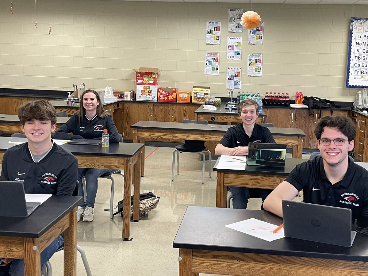 Mustangs_A_Team's tweet photo. One year ago, we were supposed to be in Louisville for @governorscup State, but then COVID. Today, thanks to the hard work of coaches and board members, our State tourney is underway virtually. After a successful day one, these kids are ready for day two! @MCPSchools https://t.co/m1v639Vyfo