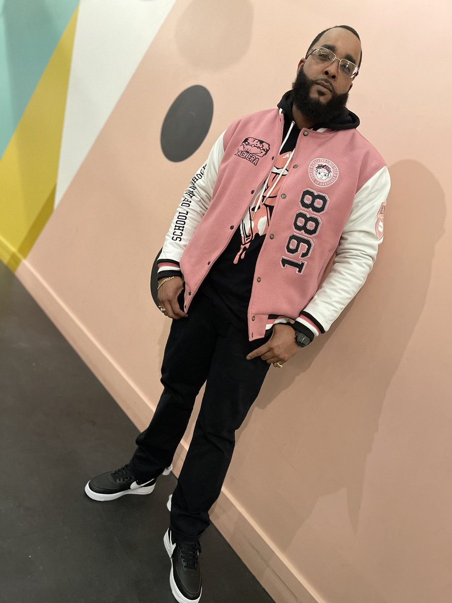 DK_WHITECREDIT's tweet image. #CrackEracClothing #CrackEra #HoodVarsity #SupportLocalBusinesses #SupportSmallBusinesses check them out on IG @CrackEraClothing