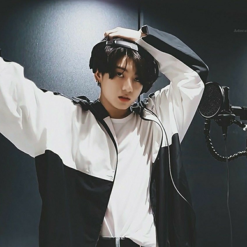 taebie tweet media