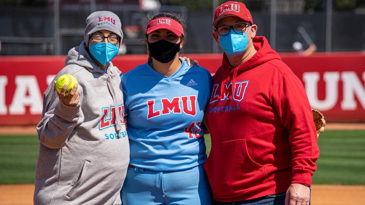 lmulionsSB's tweet photo. Honorary Pitch Leads Lions to Sweep Over UNLV 

https://t.co/cGj0DLdgwf

#JoinThePride https://t.co/Blegg3OYzz