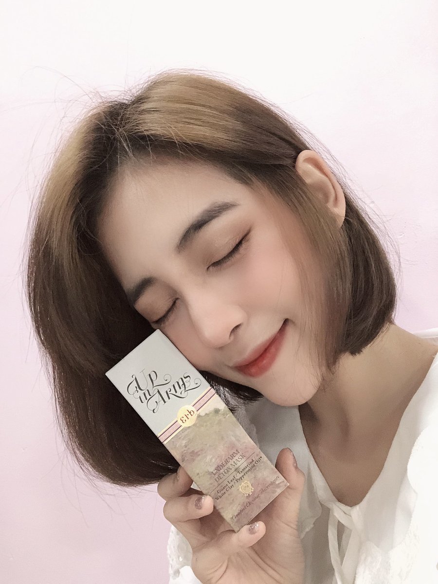 cpcpcpcpz's tweet photo. เต่าจ๋า กล้าโชว์แล้ว กับ Set คู่จาก Erb UP in Arm Underarm Skin Toner ใช้คู่กันกับ Erb UP in Arm Underarm Detox Mask ตัวช่วยที่จะทำให้ผิวใต้วงแขนของเรา ขาว เรียบเนียน แถมยังช่วยให้สะอาด สดชื่นหลังใช้ด้วย สาวๆไปหาซื้อกันนะ✨
#ErbUPinArmUpwithAura #เช็ดตรงไหนขาวตรงนั้น #Erbthailand https://t.co/4CJbdK5WK9