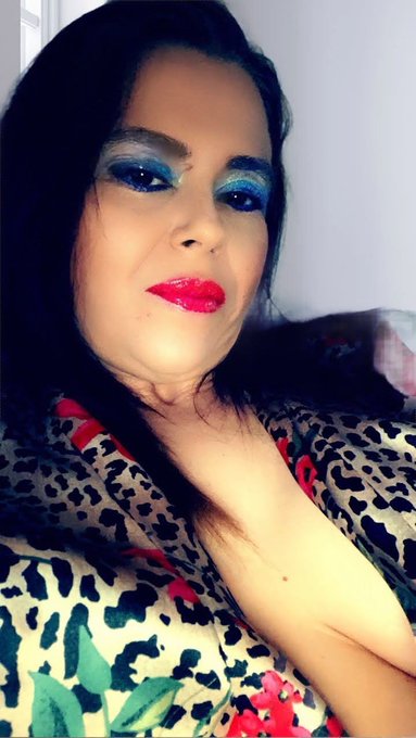 40 isn't so bad.  Definitely more fun than 20! So grateful for things to smile about. https://t.co/BlNdIVxSLg<a href="/tag/camgirl"class="tags"><span>#camgirl</span></a>