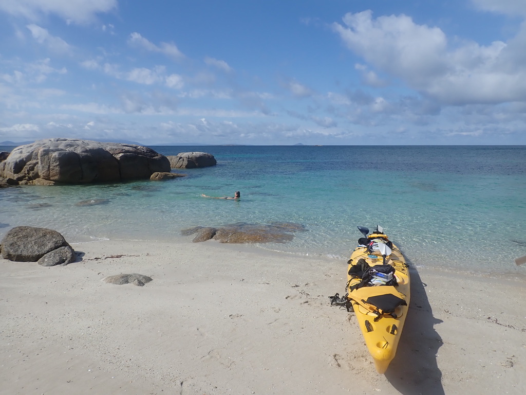 Roaring 40s Kayaking tweet media