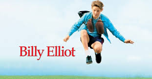 cinenumeros's tweet photo. Hoy es cumpleaños de #JaimeBell. Todos lo recordamos como el entusiasta adolescente bailarín en #BillyElliot, película que forma parte del conteo de hoy: Cine Inspirador, #HazQueSuceda. Selección de @RossPinera
https://t.co/O9IpF48O7n https://t.co/kEMdBL30xm