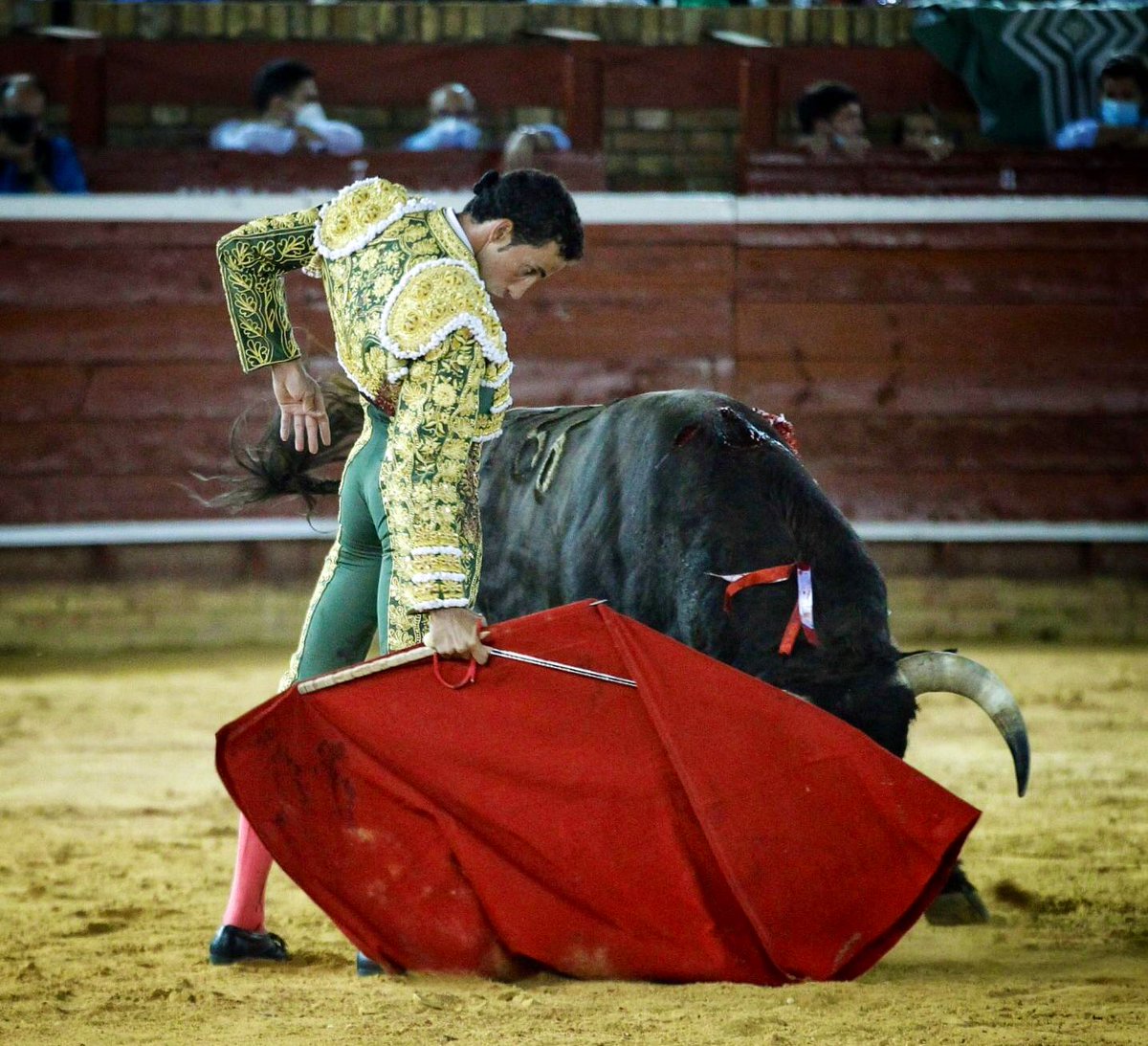 Plaza de Toros de Huelva (@toroslamerced) on Twitter photo Hoy comienzas tu #temporada2021 y te deseamos toda la suerte que mereces, <a href="/DavDeMiranda/">David de Miranda</a>! 🍀 Hoy comienzas tu #temporada2021 y te deseamos toda la suerte que mereces, <a href="/DavDeMiranda/">David de Miranda</a>! 🍀