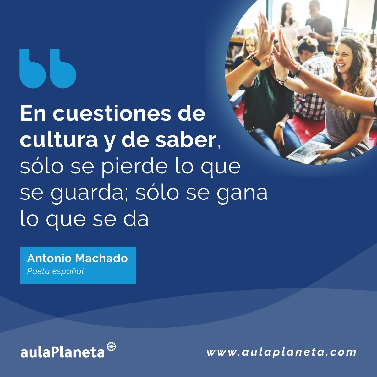 Aulaplaneta's tweet photo. La importancia de #compratir el #conocimiento ¿Qué pensáis docentes?
#educación #recursoseducativos #pedagogía #reflexión https://t.co/cr0GJCPE4d