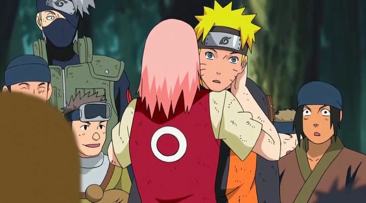 Por que a mãe de Sasuke não cuidou de Naruto mesmo sendo amiga de