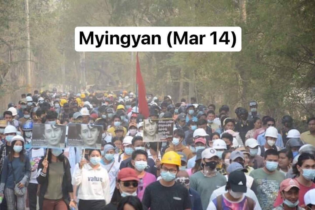 Eldrid19121's tweet photo. PROTESTS against Military Rulers Continue strong despite Bloody Massacre of unarmed civilians in Myanmar. Burmese proclaiming “We will never Kneel down the Military Boots”. 

LOCOMOTIVE XYZ
#Mar14Coup
#WhatsHappeningInMyanmar https://t.co/8lHxMOtUYJ