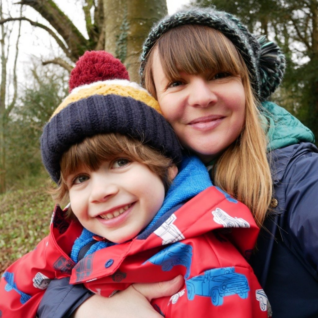 Carly Willis's Instagram, Twitter & Facebook on IDCrawl