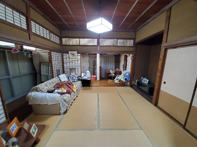 izurainbowcom's tweet image. 【静岡・伊豆・下田・武ガ浜・中古・売家】S1842SH 下田市武ガ浜 平坦地、日当たり良好 駐車場7台分付 伊豆急下田駅約600m、徒歩8分 中古住宅、中古別荘　1,750万円
 #shizuoka #izu #shimoda izurainbow.com/bs/s1842sh/