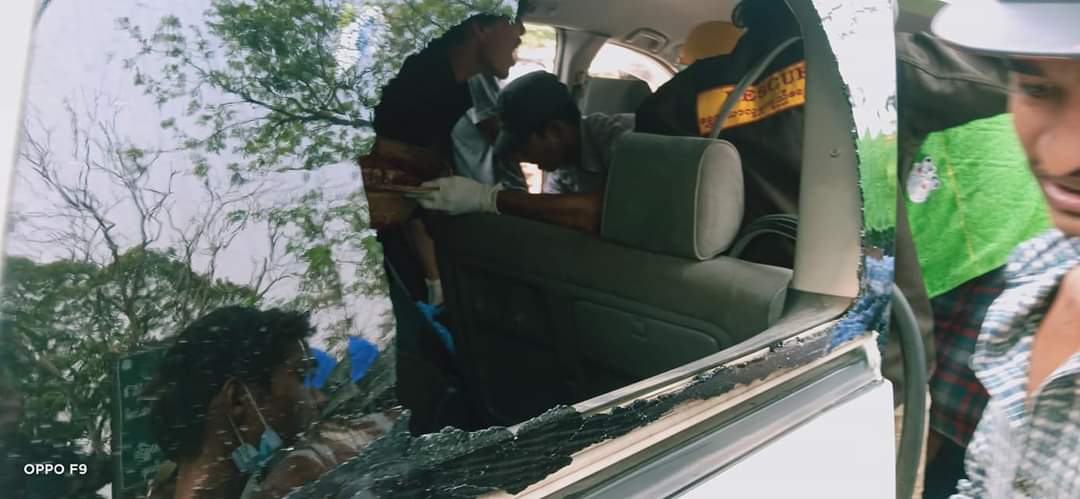 In Hlaingtharyar Township,Some of protestors shot head by myanmar military.
#WhatsHappeninglnMyanmar 
#March14Coup 
#HlaingTharYar