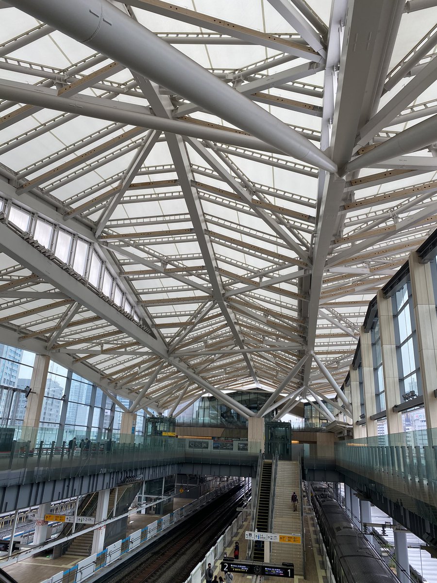 RUITAWAMAN's tweet photo. 高輪��ートウェイ駅かなり綺麗なんだけど誰もまともに降りてない… https://t.co/KvdoJsrSLF
