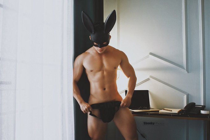 Do you like rabbit ? Full photo at https://t.co/icVL8niegv. Join now to see hot clip &amp; pic everyday 