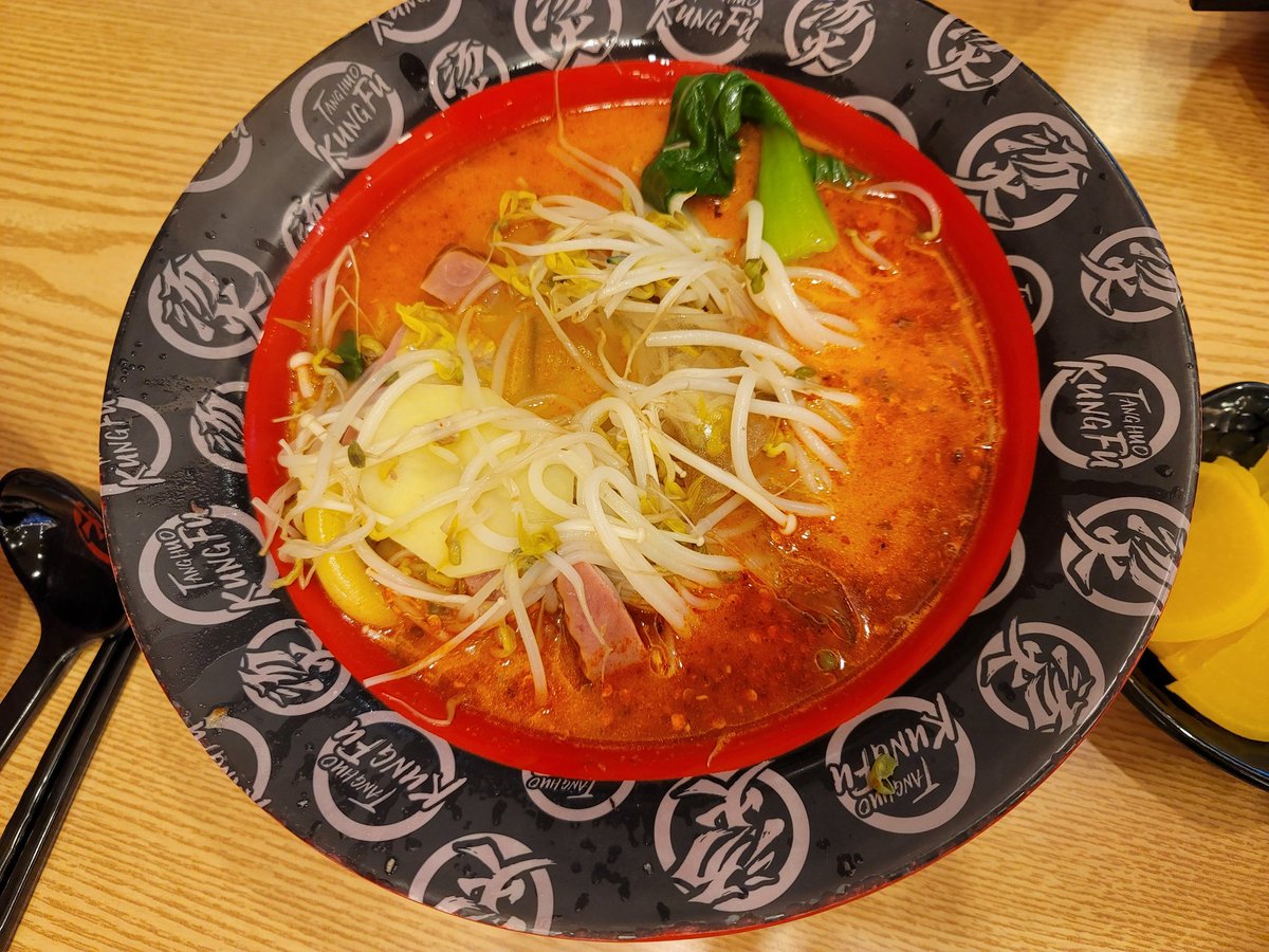 jin_bbda's tweet photo. 맛저하세요+_+ 마라탕이랑 꿔바로우! https://t.co/52AcS2Ktrd