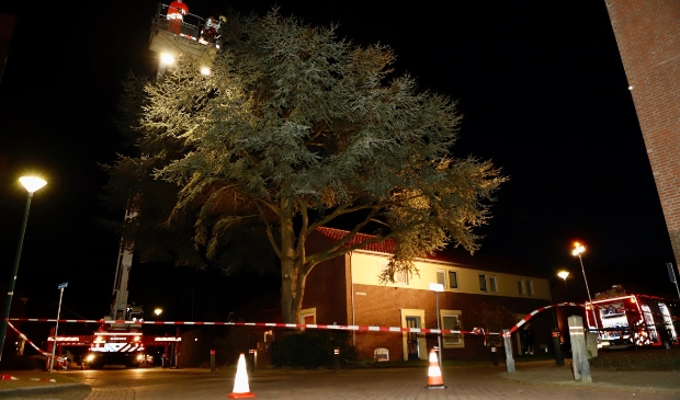 Stormschade in Cuijk en Katwijk - ..