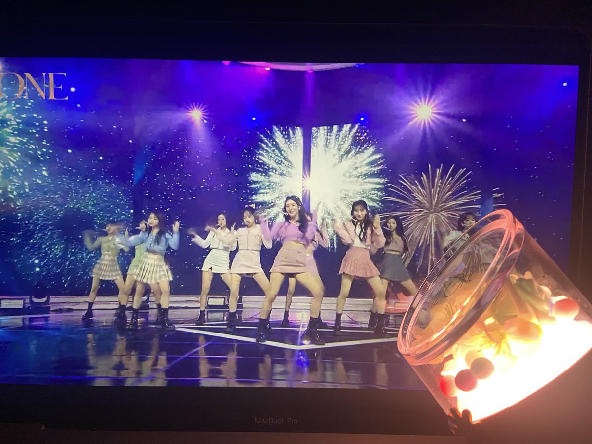 コンサート izone