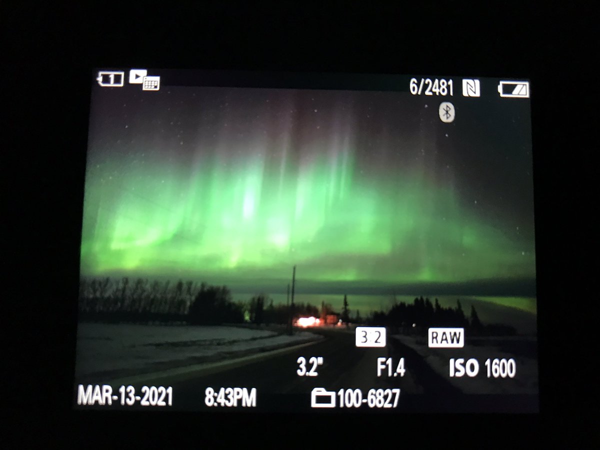 PennerCory's tweet image. What a fantastic show this evening!!! #Aurora #backofcamera #mbstorm