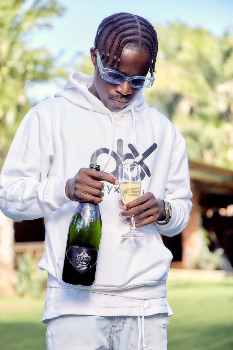 abx_nuttyo (@abxnuttyo) on Twitter photo Thank you my ABX People for staying true from the beginning, for proving right now that you are all around, and for all the VOTES at the Star FM Awards. We took 3 awards  last night. Remember IT'S ALWAYS JUST THE BEGINNING BECAUSE THE PLAN HAS ALWAYS BEEN BIGGER... Thank you my ABX People for staying true from the beginning, for proving right now that you are all around, and for all the VOTES at the Star FM Awards. We took 3 awards  last night. Remember IT'S ALWAYS JUST THE BEGINNING BECAUSE THE PLAN HAS ALWAYS BEEN BIGGER...