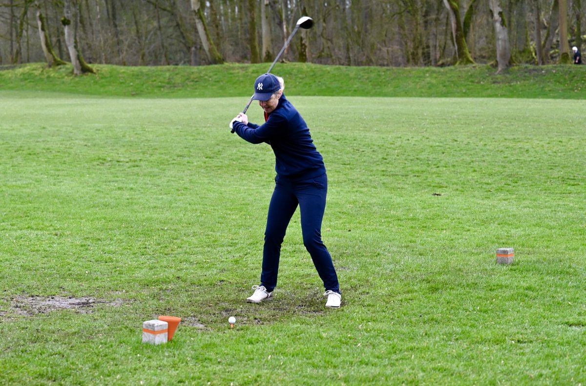 GolfKralingen's tweet photo. De officiële (coronaproof) opening van het seizoen! 🏌️‍♀️
#golfbaan https://t.co/mpYasZihsv