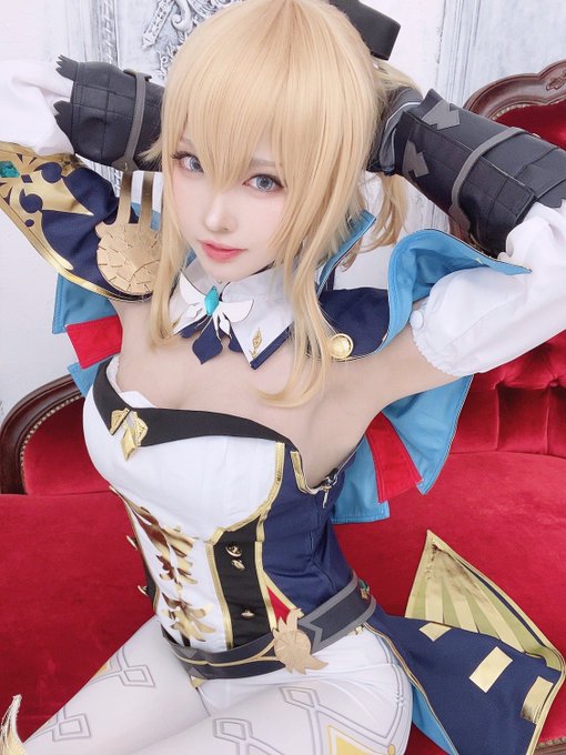 Twitterのコスプレ画像22