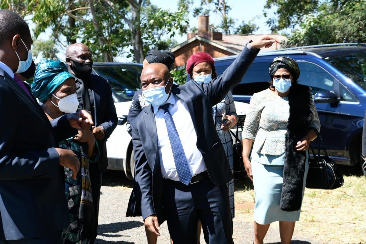 Premier Sihle Zikalala On Twitter We Have Arrived Kwakhethomthandayo Royal Palace Kwanongoma To Pay Our Respects With The Kzn Provincial Executive Council And Former President Presjgzuma Https T Co Od3snyljdx