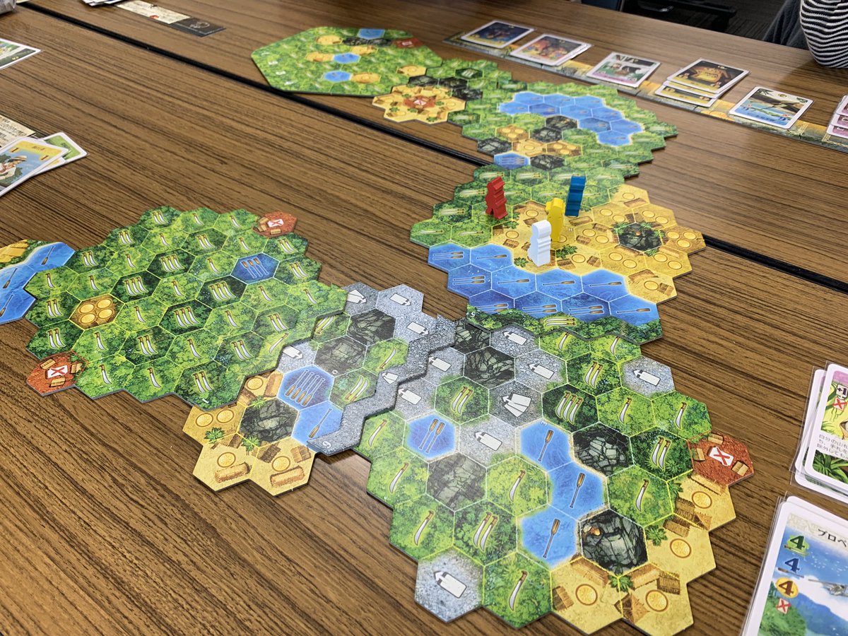 m本 今日は4人でボードゲーム会 エルドラドを探して が盛り上がりすぎて 色んなゲーム持ってったにも関わらず このゲームだけで1日終わったw m本 今日は4人でボードゲーム会 エルドラドを探して が盛り上がりすぎて 色んなゲーム持ってったにも関わらず このゲームだけで1日終わったw
