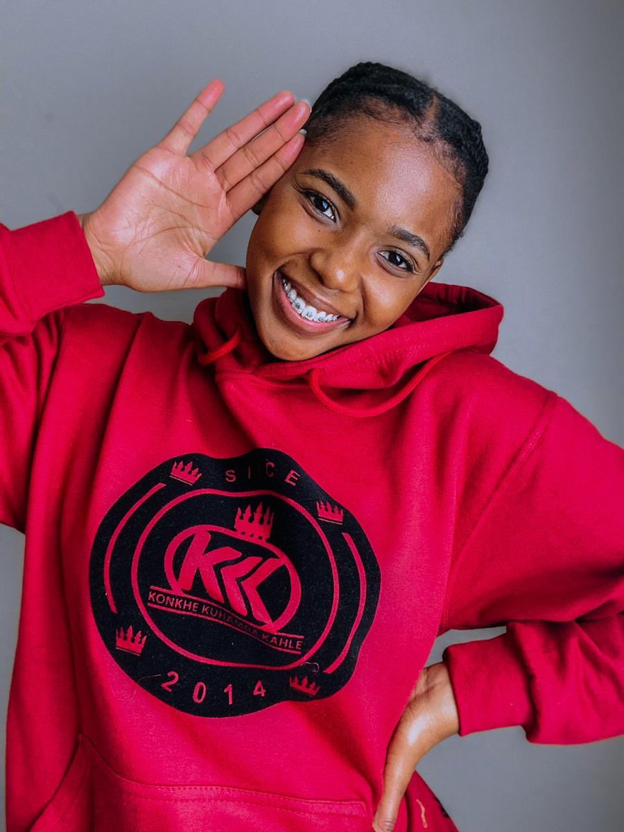 Retweet for a follow back 😊 

#Konkhe14