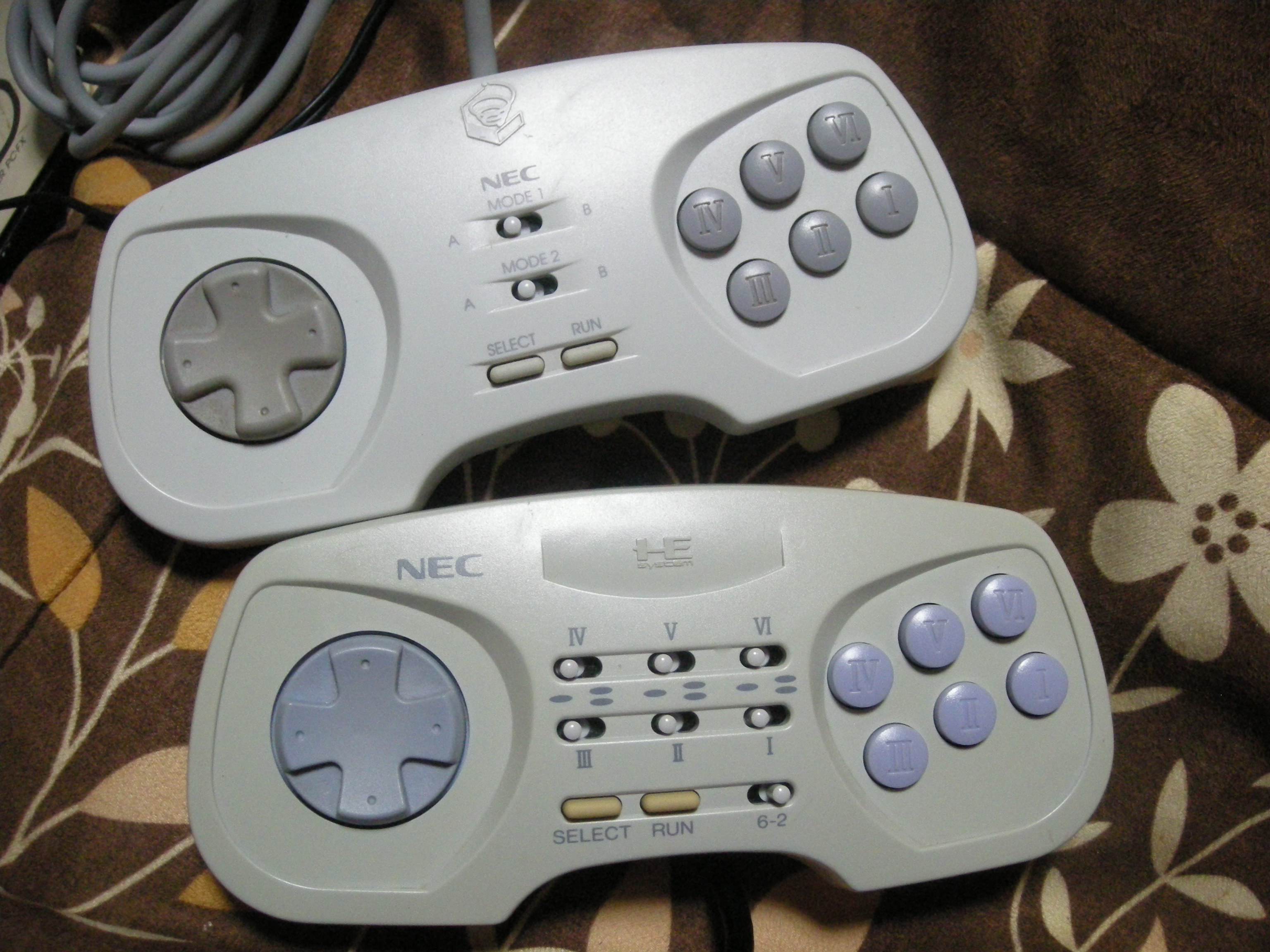 アーケードパッド6 PCエンジン DUO-RX コントローラー 6ボタン 連射