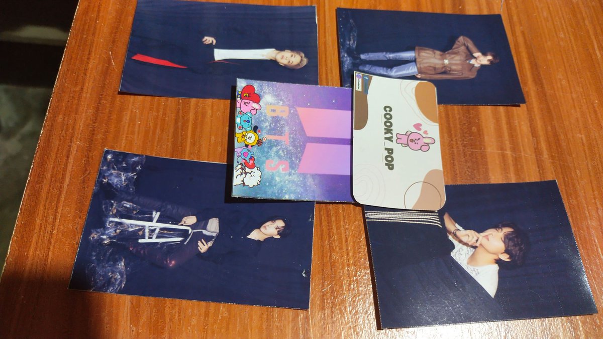 cookypopph's tweet photo. #COOKYPOP_gametime
prize - V d'icon small pc

bringg meeeee 

baby taehyung https://t.co/3yjR4PLEP9