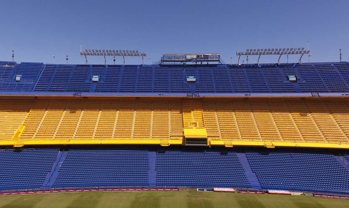 BocaJrsOficial's tweet photo. Nuestro hogar, nuestro barrio y nuestros colores, ya esperan por un nuevo superclásico.
Desde las 18:00 horas, en el estadio más lindo del mundo... ⚽️🔵🟡🔵

#VamosBoca 👊 https://t.co/SM6AdcywKg