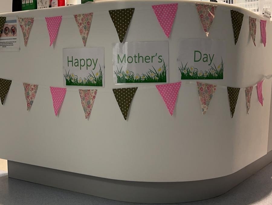 karenpdev's tweet image. Wishing all our NICU Mums a Happy Mother's Day. Making special memories. Developing loving relationships. Also a Happy Mother's Day to all the neonatal nurses working today making mothers day extra special on the NICU
@realgraceedge @NHSCTrust