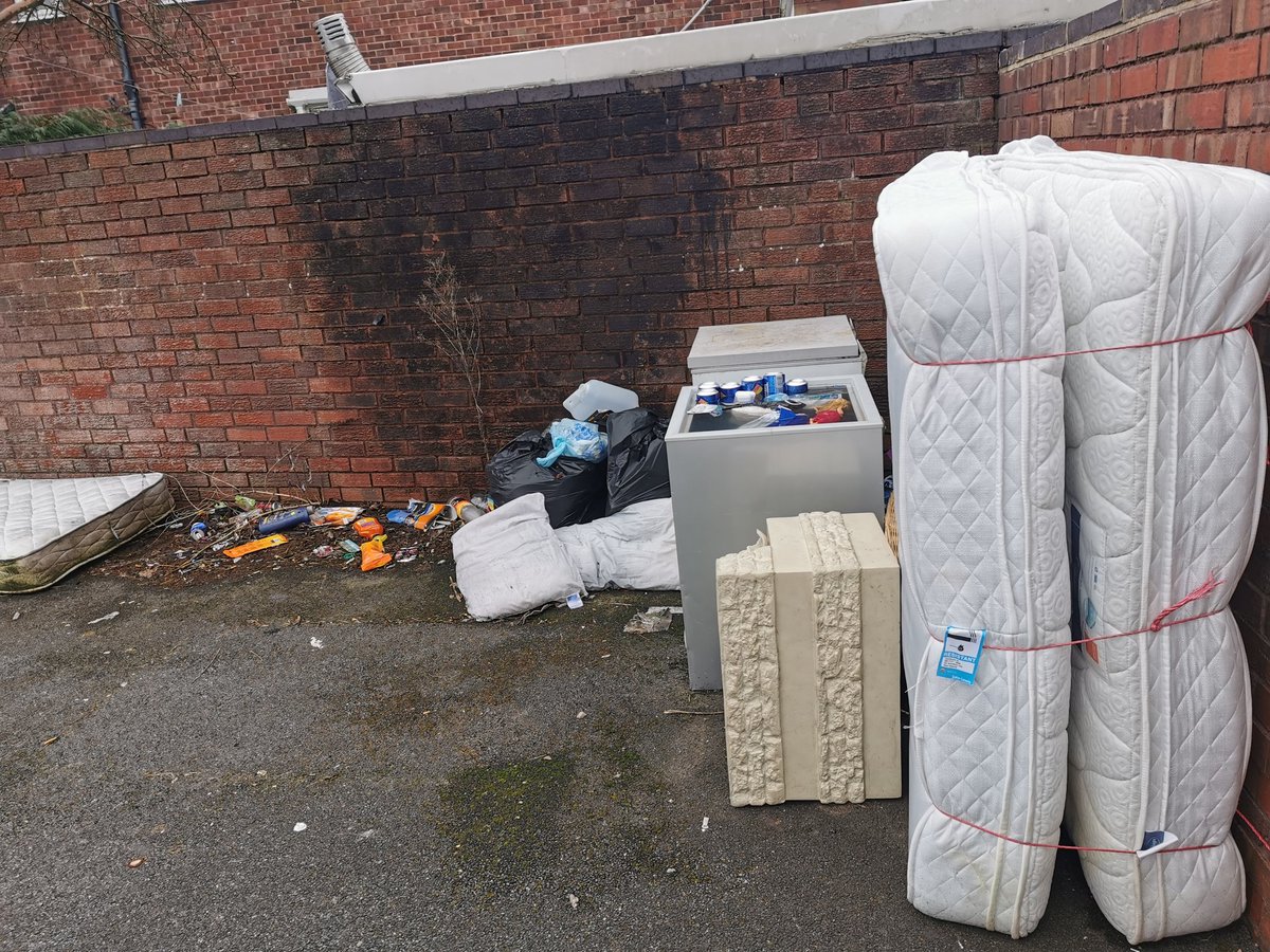 chrislakin1968's tweet photo. @Staffordbc flytipping on car park on Abbot's Walk and garage area on Friar Street. Disgusting Litter. Please have it removed. Its a health hazard. https://t.co/47g7E2mqe5