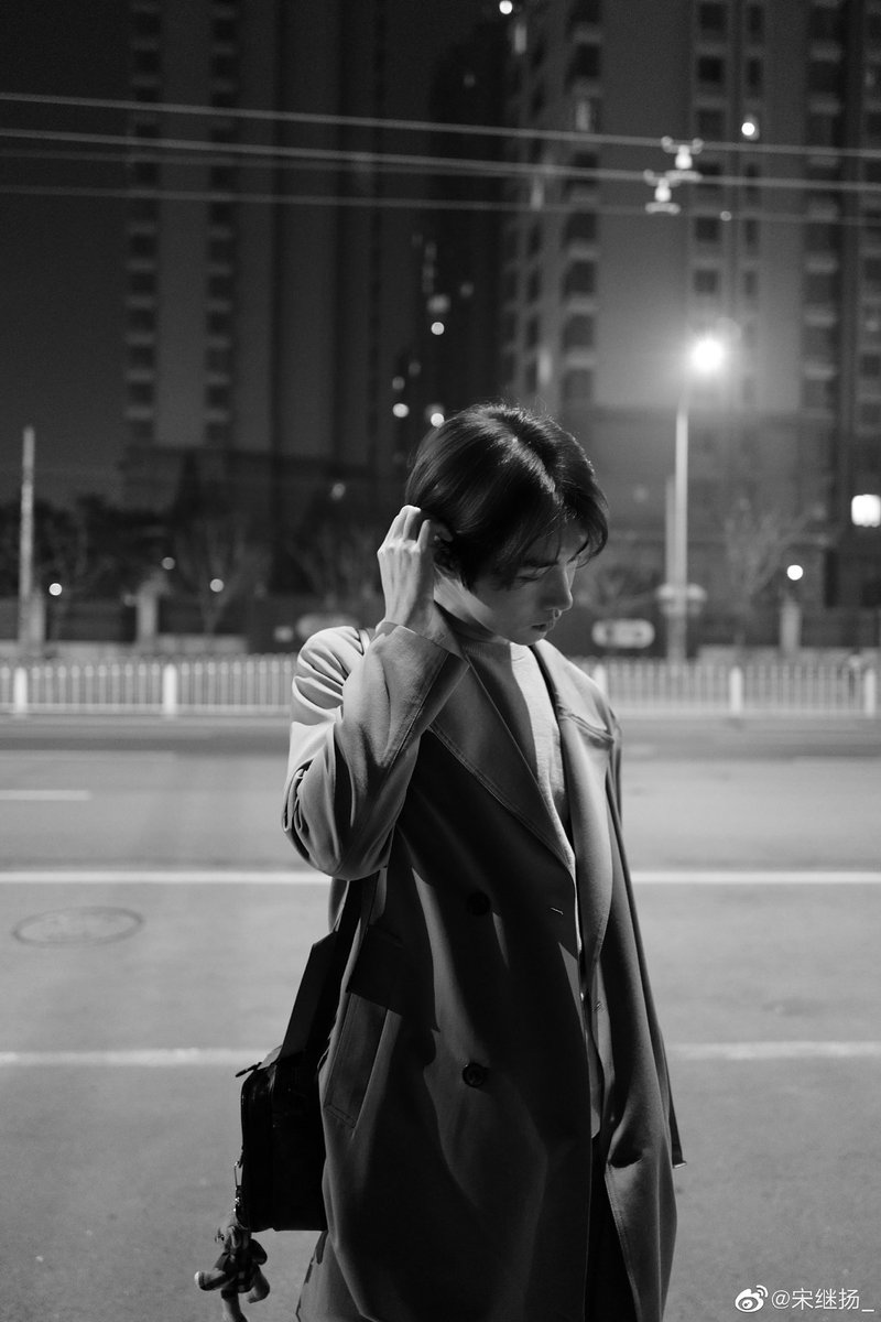 jiyangpics's tweet photo. 210314
Weibo Update

#SongJiyang #宋继扬 https://t.co/N2WVGmDROg