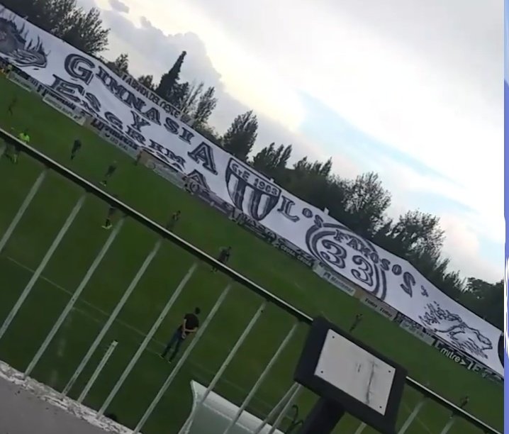 TwiteroLobo's tweet photo. 🎵Sin vos no puedo vivir
Siempre te voy a seguir...🎵
#SomosGimnasia
ACA...ALLA...DONDE SEA...
#LF33
#LOSDUEÑOSDELPARQUE
#LaGLORIAcomoDESTINO https://t.co/TLpxUisxEC
