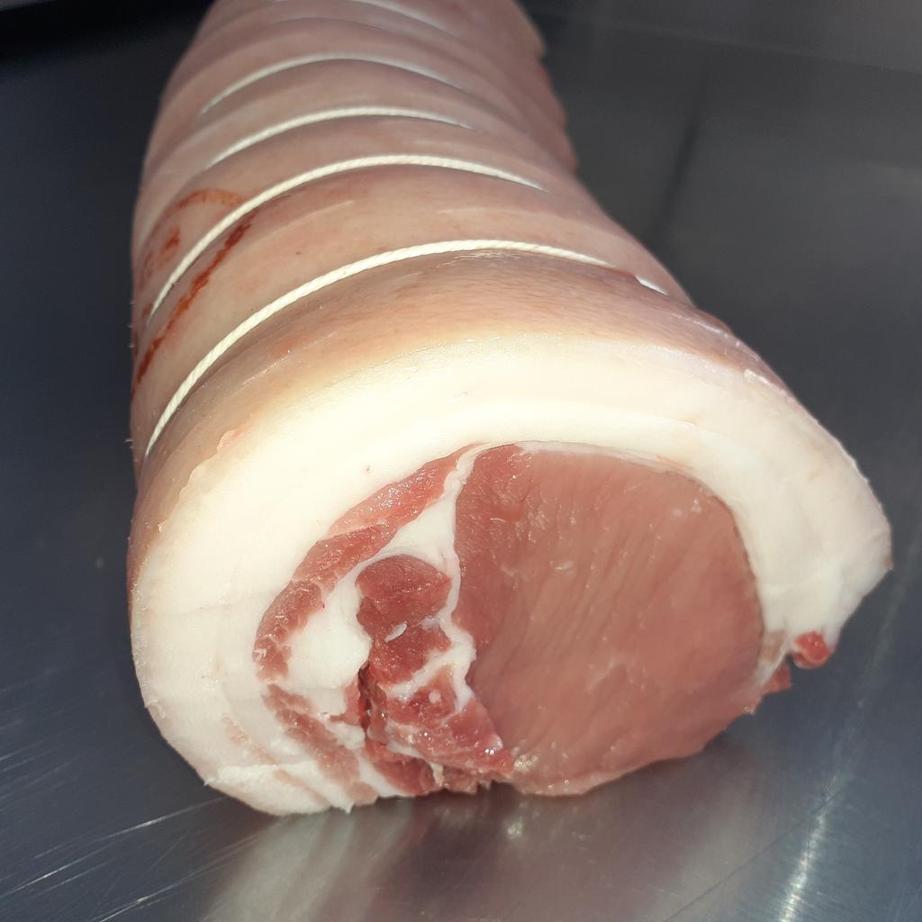 porkonexmoor's tweet photo. Busy processing even on a Sunday. A beautiful Loin Of Rare Breed Middle White Pork going to one of our James Martin Market customers. Just 1 of the 20 orders going out tomorrow. #jamesmartin https://t.co/YZQPq73SsW