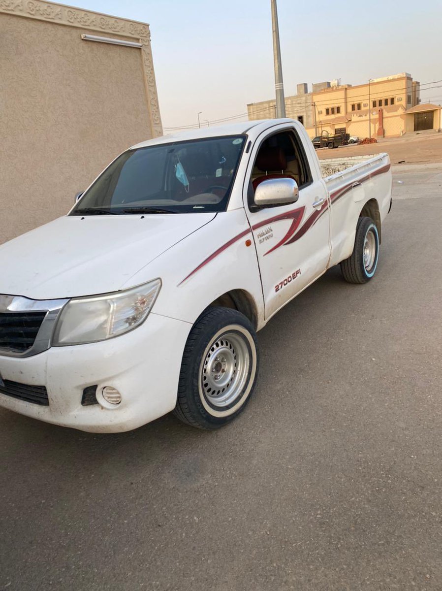 نعرض سلعتك tweet media