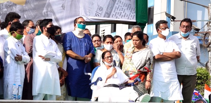 HasanAitc's tweet photo. #MamataIsBack
The Tiger of Bengal is Back https://t.co/Ur5erTjl0j
