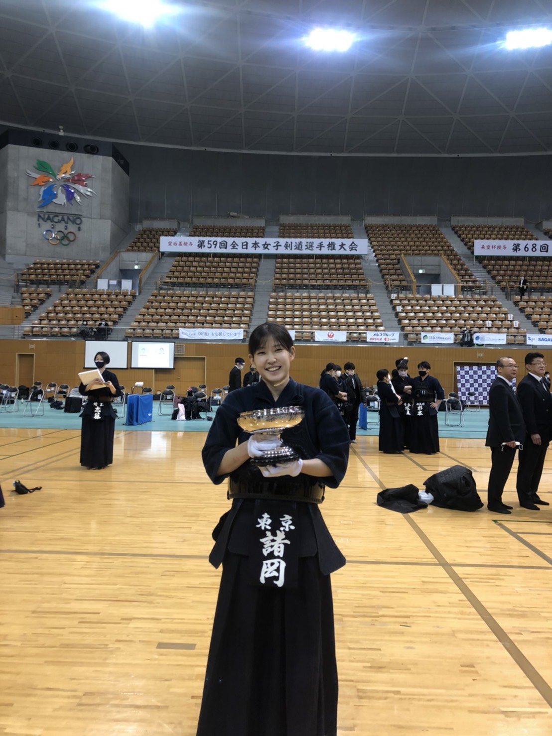 中央大学剣道部 第68回全日本剣道選手権大会 第59回全日本女子剣道選手権大会 結果 優勝 諸岡温子 経2 中村学園 一回戦敗退 杉本咲妃 経1 東奥義塾 髙優司先輩 本間渉先輩 応援ありがとうございました この勢いのまま関東の個人戦にむけて 部員一同