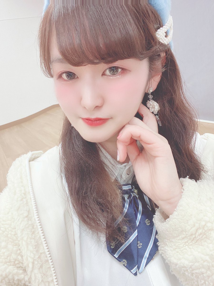 今日はありがとうございました😊

卒業まで残り1週間！

最後まで頑張ります！

今日の22じ30から配信するので

よかったら来てください😊💕

#あんな　#白金アイドル塾