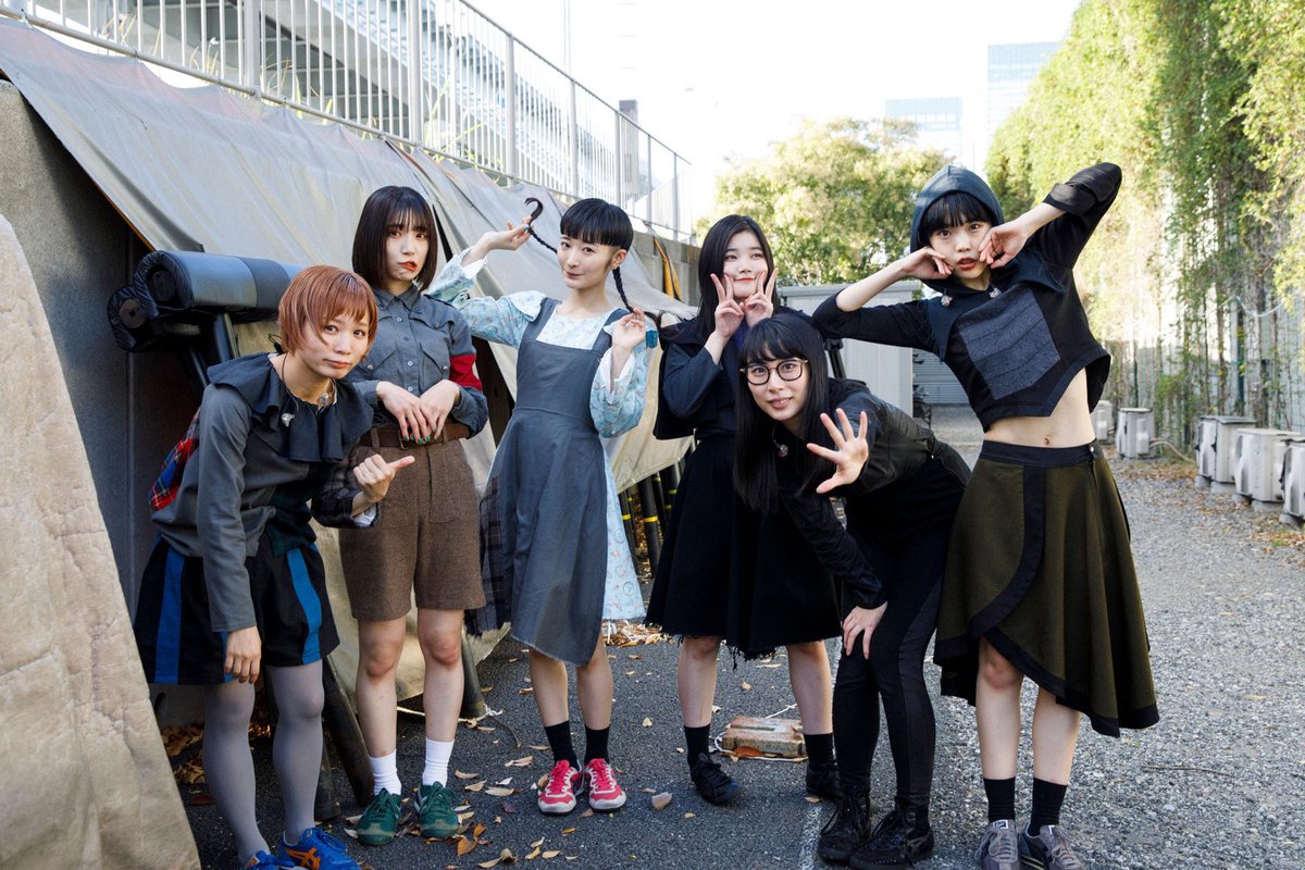FiSHunidol's tweet photo. 卒コンのチケット予約DMにて受け付けています！🐟

【BiSHはいいぞ、まじで。】

 #UNIDOL東海 #UNIDOL東海卒コン https://t.co/MvdYo4jFi6