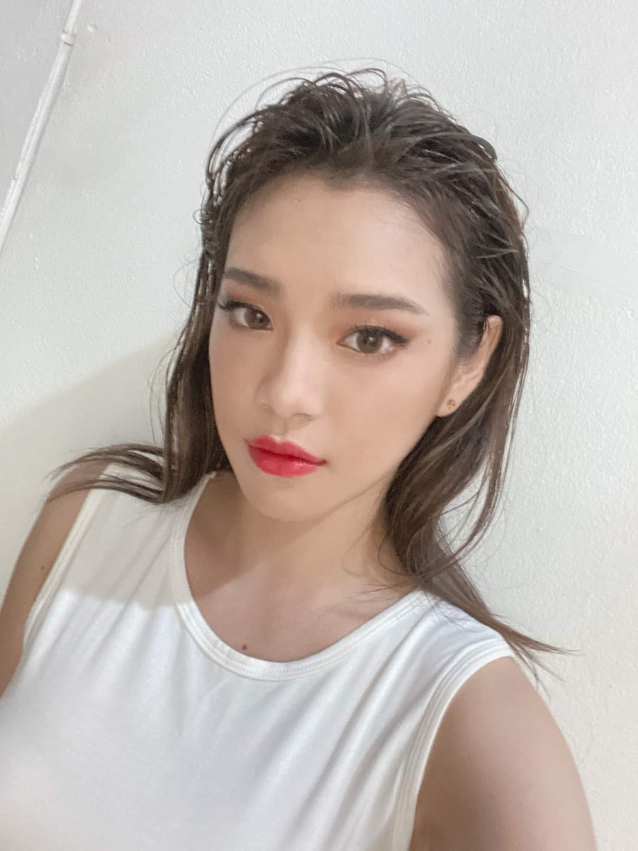 มี 3 ล้านแล้วแต่งได้ยังคะ? 💍
#LoveCher3M
#CherprangBNK48