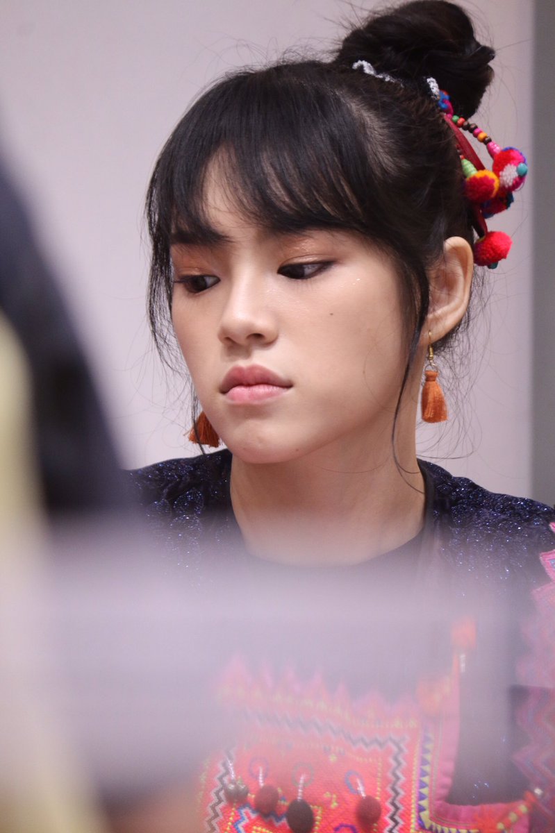 สามล้านแล้ว แต่งค่ะ 🐱🌚

#LoveCher3M
#CherprangBNK48