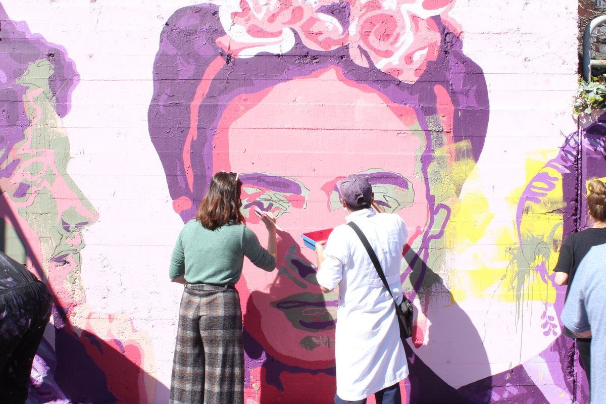 alba_leo's tweet photo. Querían silenciarnos, pero ahora nuestro grito es aún más fuerte.

Hoy en #Getafe hemos restaurado el mural vandalizado por la ultraderecha gracias a la gente y al magnífico trabajo de @UNLOGICCREW.

Lo dijimos, ¡el feminismo es imparable! 💜 https://t.co/0s7ZCmATmY