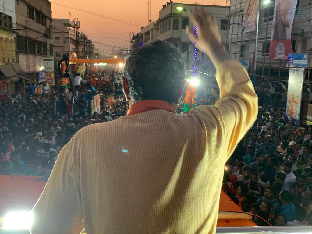 swapan55's tweet photo. At the roadshow in support of Hiranmoy Chatterjee, BJP candidate for Kharagpur Sadar https://t.co/AwuwkKf8Iw