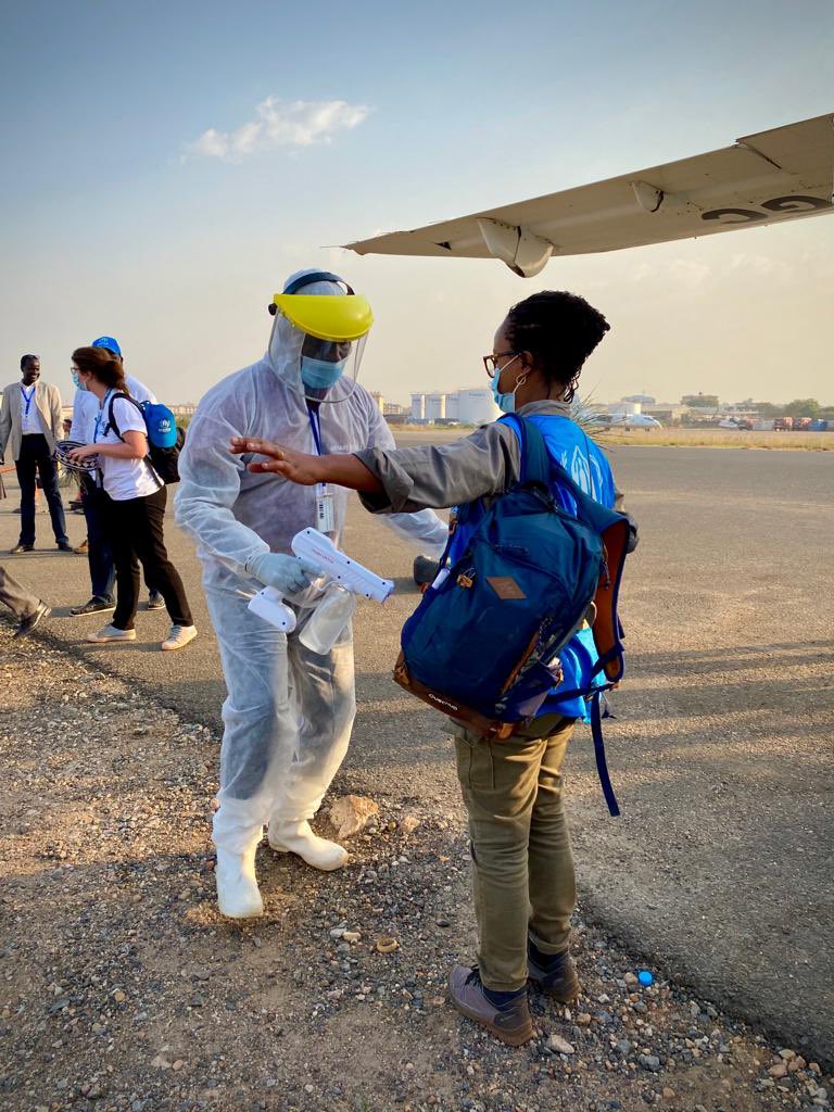 FilippoGrandi's tweet photo. Last week, out of 65 UNHCR colleagues tested for #COVID19 in one remote field location, 19 were positive.

Mercifully all are doing well, but it shows the urgency of including frontline aid workers in #COVIDVaccinations so they can continue to carry out life-saving activities. https://t.co/zlFUcwdDmK
