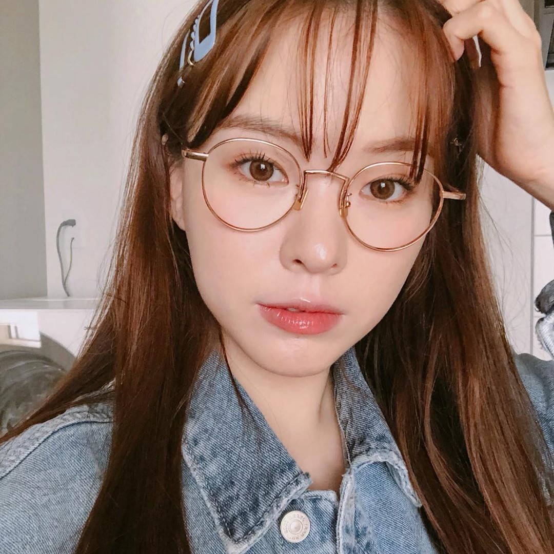 Lily tweet media