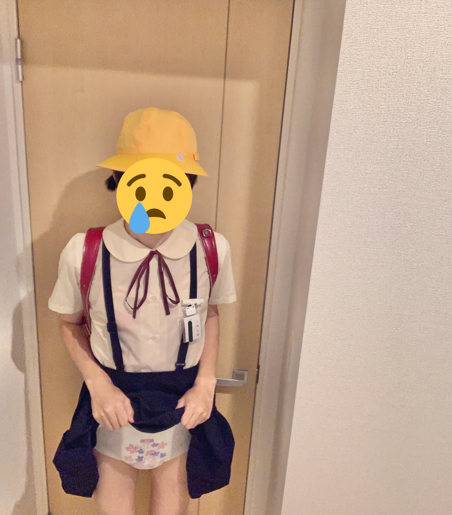 みゆき 小学校女子制服 おむつ 小学生にもなっておむつがとれない女子児童 という辱め T Co W5vaps5y Twitter