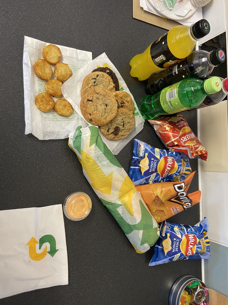 Cotly's tweet photo. Thanks @SubwayUK for our #SendOutSubs! Very #HappyMothersDay here! https://t.co/vTjO5J2ACz