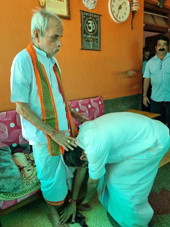 surendranbjp's tweet photo. Sought the blessings of senior most party leader from Manjeshwaram Shri T.R.K. Bhat before starting my campaign. https://t.co/oSbCGsYG5E